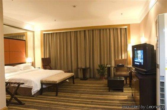Sprot-Life Garden Hotel Vuhan Oda fotoğraf
